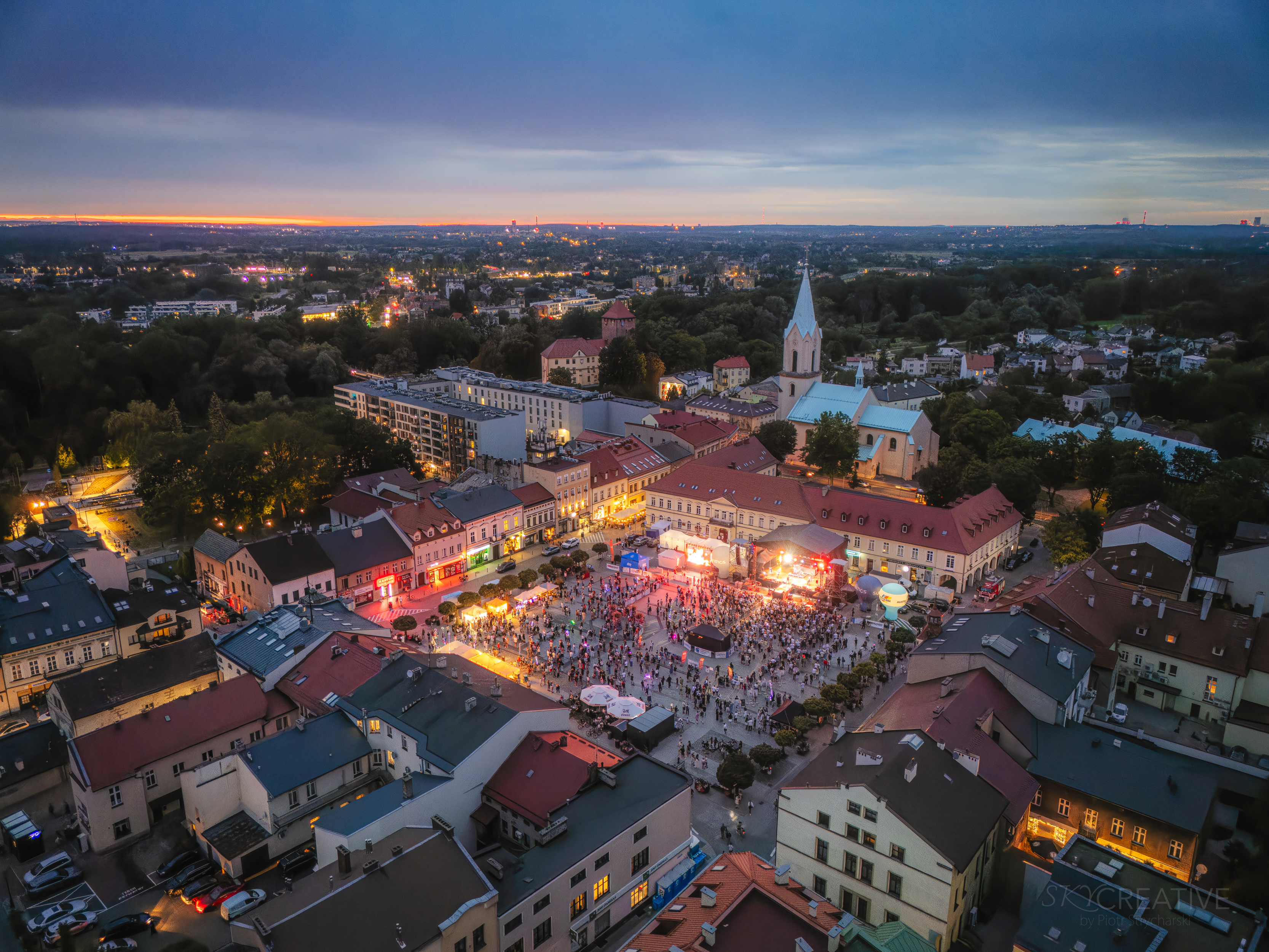 Piotr Strycharski - profesjonalny fotograf, filmowiec i programista. Portfolio z zakresu fotografii lotniczej, dronowej i web developmentu.